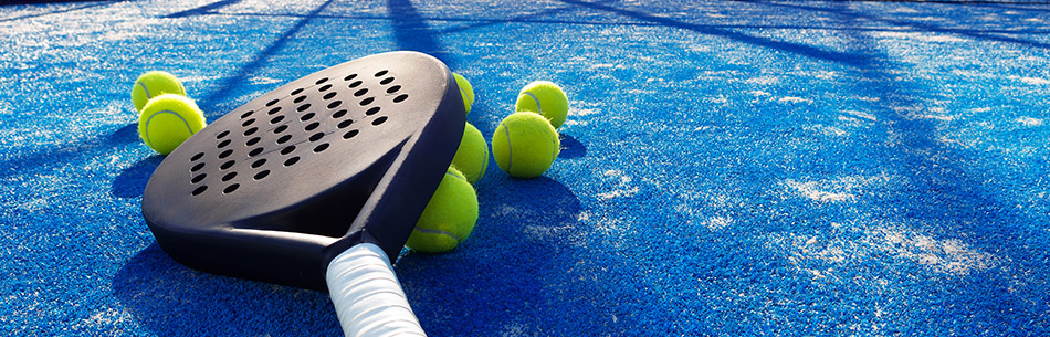 Il Rovescio a parete nel Padel: vantaggi e caratteristiche